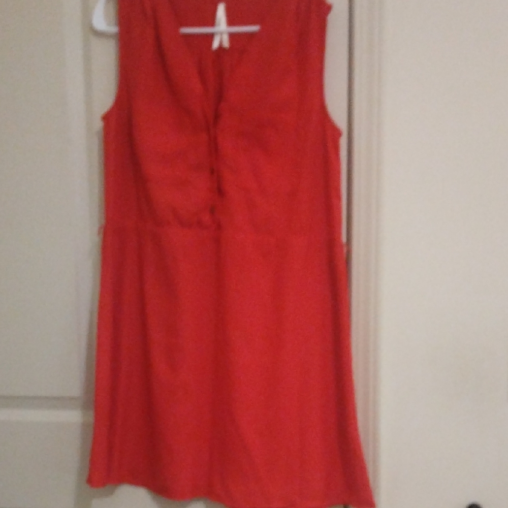Elegant Red Sleeveless Dress